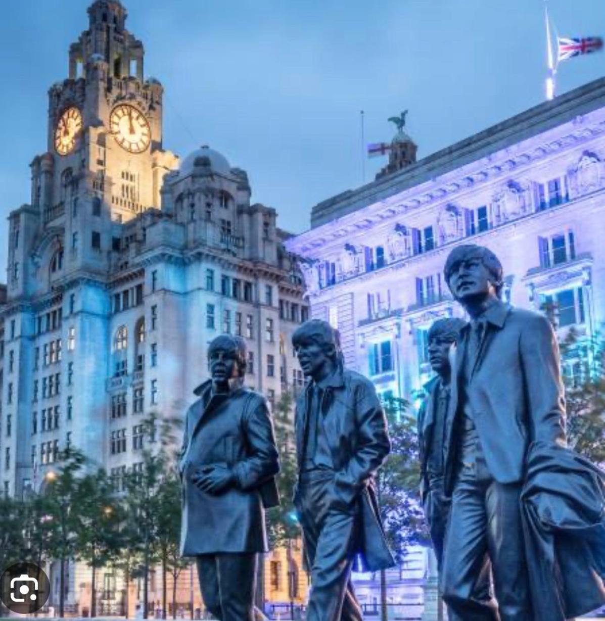 Large Stylish 3 Bedroom City Centre Apartment Free Secure Parking Liverpool Extérieur photo